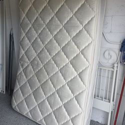 Full Size Mattress