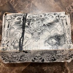 Superior Tattoo Equipment - Skull Tattoo Machine