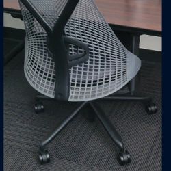 4x Matching  Herman Miller Sayl Office Chair Mesh ergonomic Fully Loaded  Delivery Available 