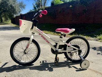 Trek Kids Bike with Training Wheels