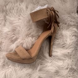 Brand New Heels Size 9