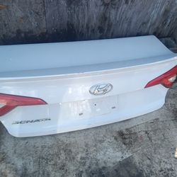 Trunk Lid Hyundai Sonata