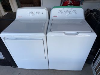Hotpoint washer and electric dryer set