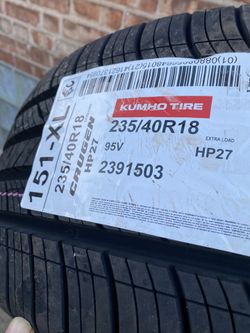 235/40/18 Set De (4) Por $390 