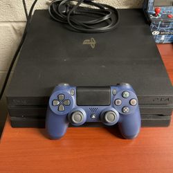 !PRICE LOWERED TO $300 PS4 PRO Lastest Firmware 9.03 OFW but Looking For New 9.03JB Soon, Controller, Power Cord , And PS Headphones ….Mint Condition 