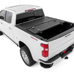 (contact info removed)1B * Hard Low Profile Bed Cover | 6'9" Bed | Rail Caps | Chevy/GMC 2500HD/3500HD (20-25)