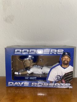Dave Robert’s Dodgers Bobblehead
