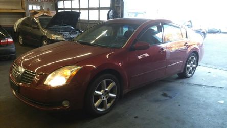 2005 Nissan Maxima