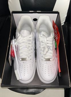 Nike Air Force 1 Low Supreme White Sneakers Size 9.5