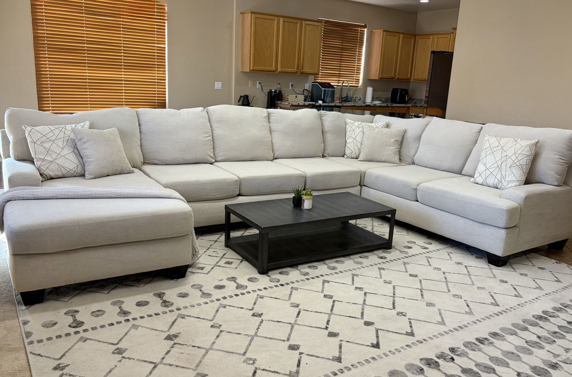Large Beige 3pc Fabric Sectional W Chaise