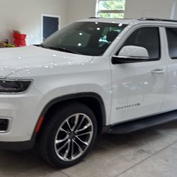 2022 Jeep Grand Wagoneer Series II