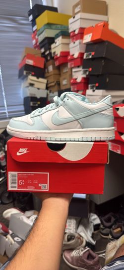 Nike Dunk Low Glacier Blue 
