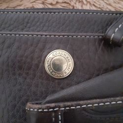 AVAILABLE! Coach Cross Body Leather Purse/bag