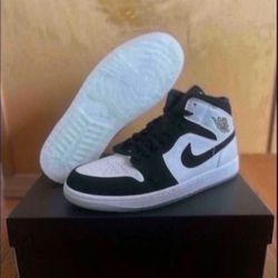 Nike Air Jordan 1 Mid SE Diamond Shorts Size 10 Brand New 