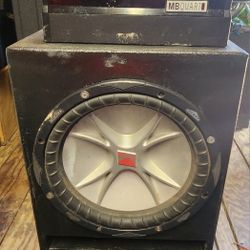 Pair Of 12" Kickers With 1000 Rms Amp. Pro Box 