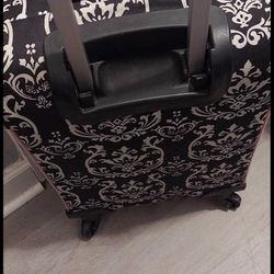 Rolling Carry On With 4 Wheels