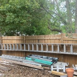 40 foot extended ladder