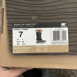 Sorel Joan of Arctic Boots