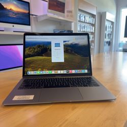 13" MacBook Air Retina – 1.6GHz i5 | 16GB / 256GB | Space Gray (L18)