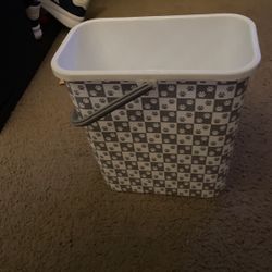 Dog Food Container 