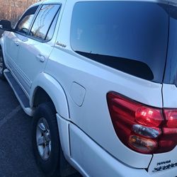 2001 Toyota Sequoia limited sr5