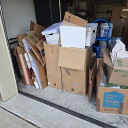 Free Moving Boxes