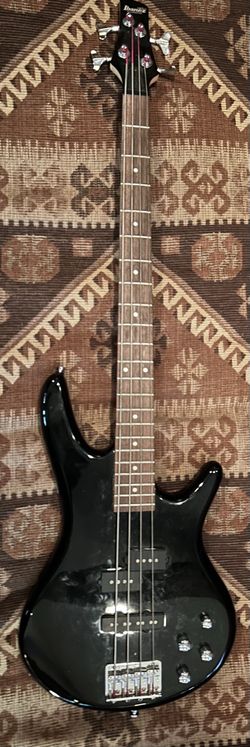 Ibanez SR Gio GSR200 Electric Bass Guitar