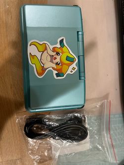 Light Blue Nintendo Ds - comes with charger