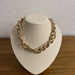 Gold Chain Link Necklace