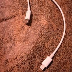 Apple iPhone Lightning Charger
