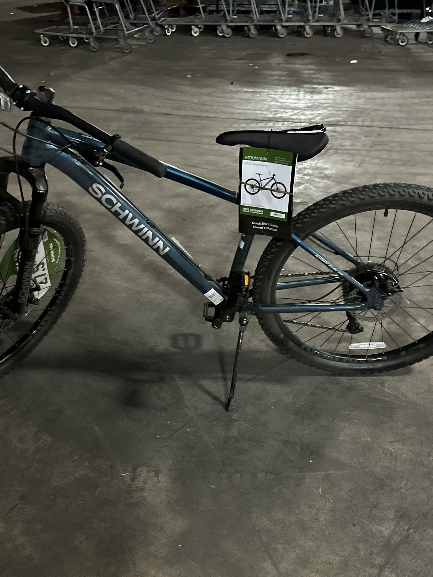 Schwinn 27.5 Axum Mountain Bike