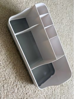 storage for products like toothbrush toothpaste