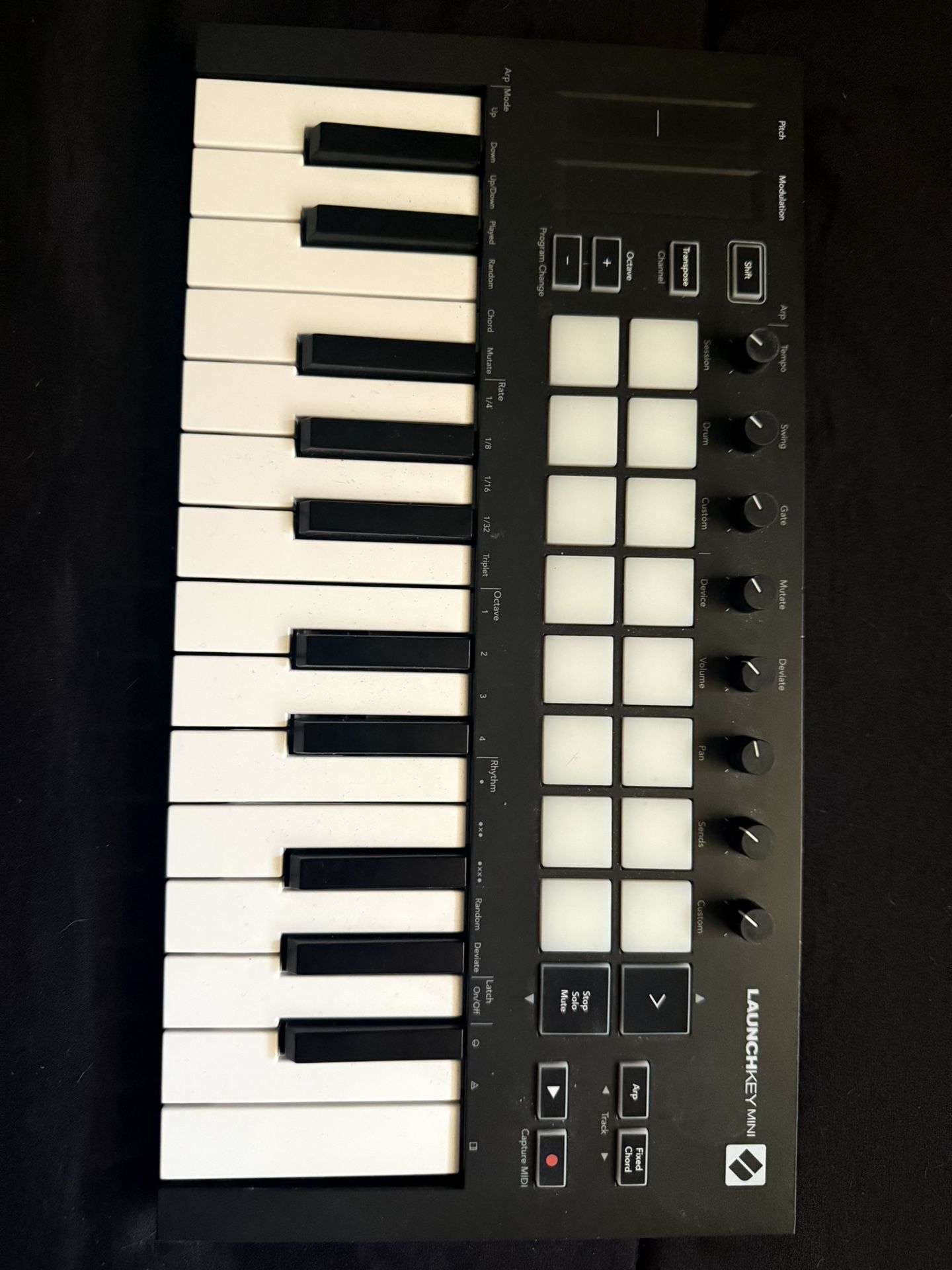 Novation Launchkey Mini MIDI controller
