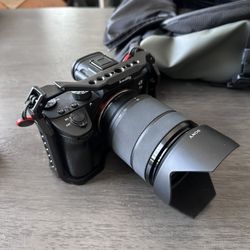 Sony a7iii w/cage