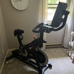 Nordic track Spin Bike- S15i Series. 