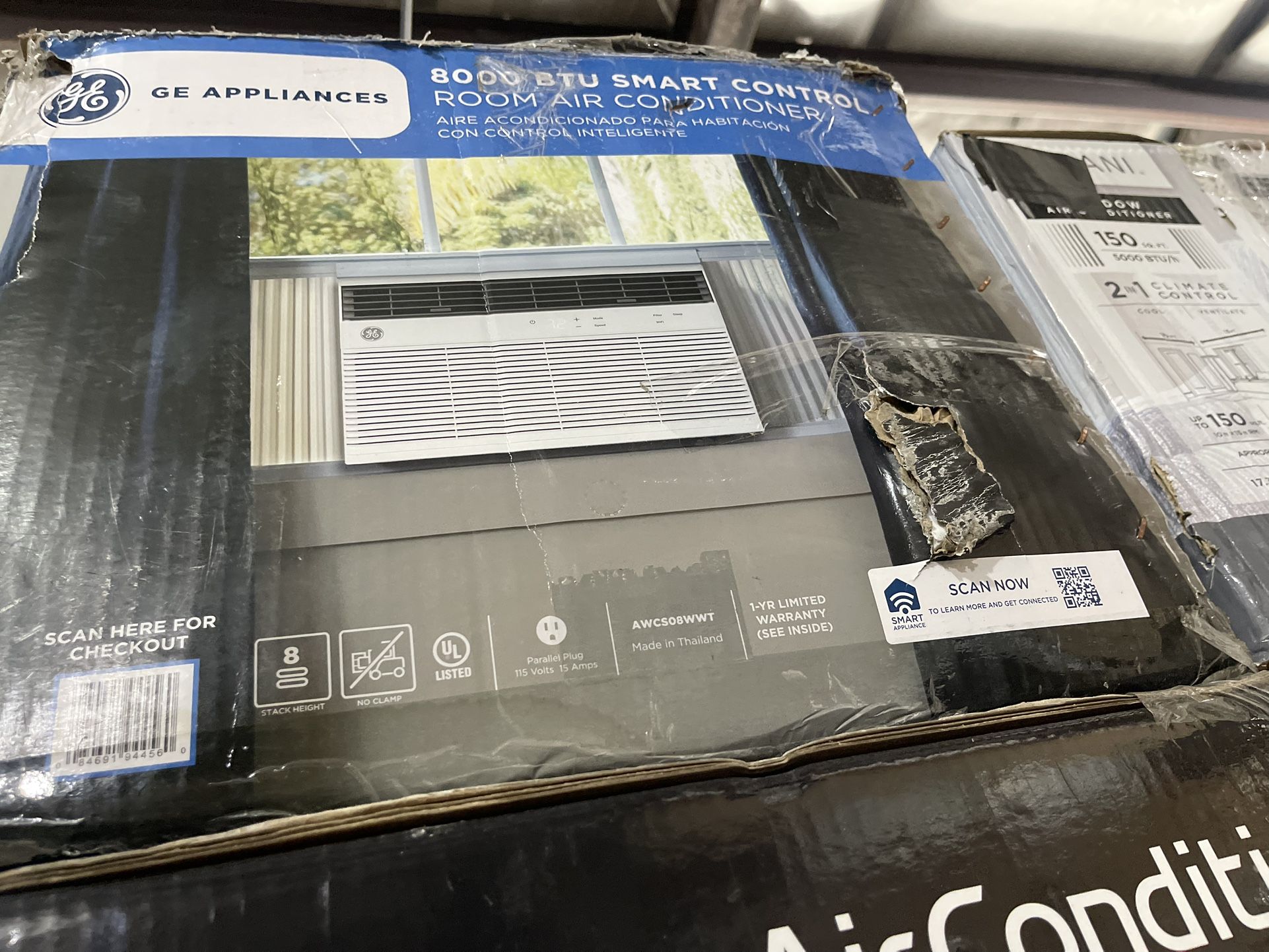 Vissani 12,000 (DOE) BTU 115-Volt Window Air Conditioner for 550 sq. ft. Rooms with Remote in White Store SKU# 1012-594-440