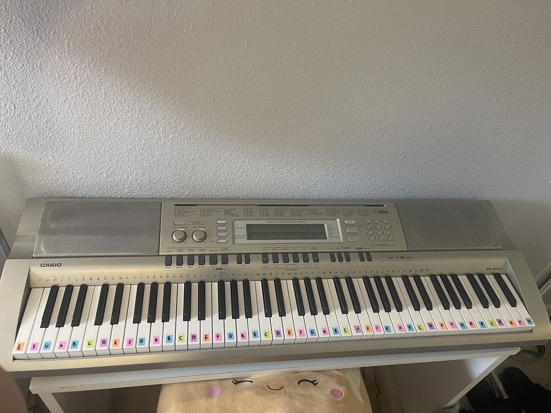 Electronic Keyboard For Sale