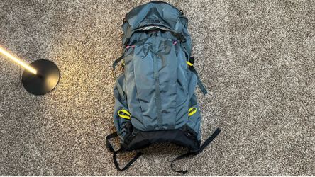 Mountain hardware hiking backpack