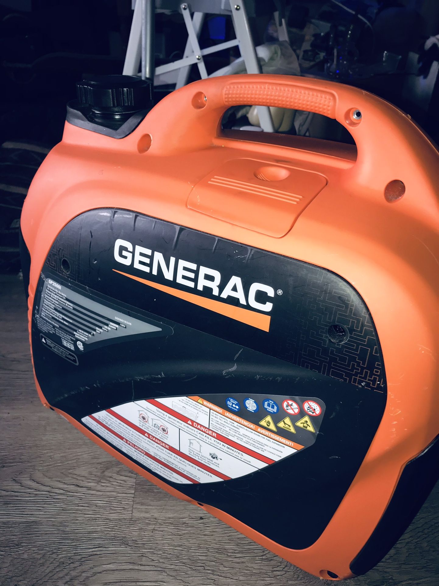 Generac Portable Inverter Generator Gp2500i