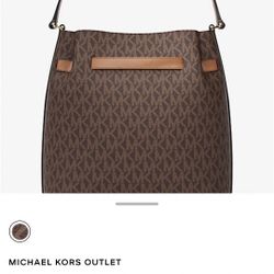 Michael Kors Bucket Bag 