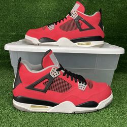 Jordan 4 