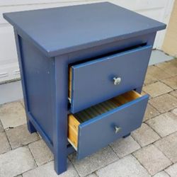 End Table With 2 Drawer 