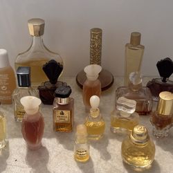 Vintage mini perfume bottles 10
