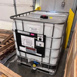 275 Gal Totes