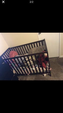 Baby crib!!