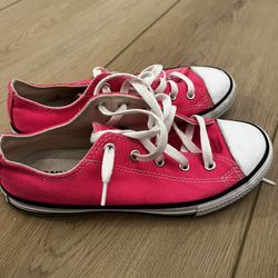 Kids Pink Converse Size 3