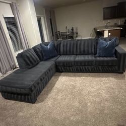 Can drop off sectional couch