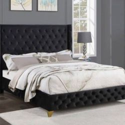 Brand New Black Velvet Tufted Queen Size Frame 