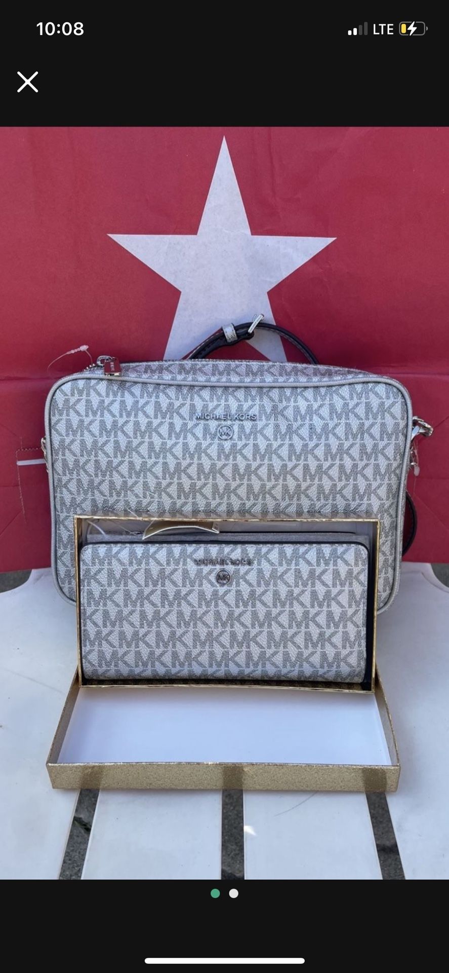 Michael Kors Set NWT pick up in the city of Pico Rivera