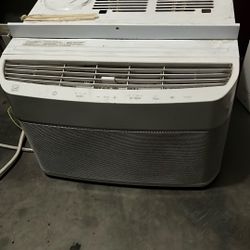 Frigidaire Air conditioner 